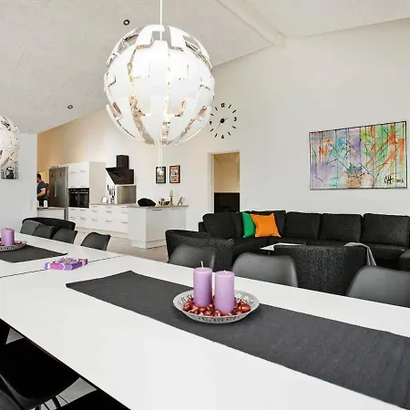 Two-bedroom In Tomrefjord * Gorlev